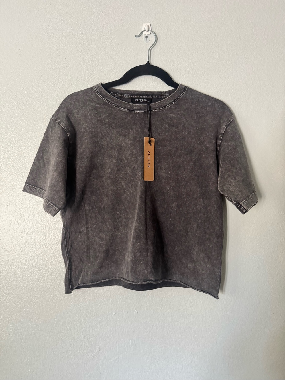 Zutter Charcoal Grey Acid Wash Short-Sleeve Cropped Crew Tee- Size Small
